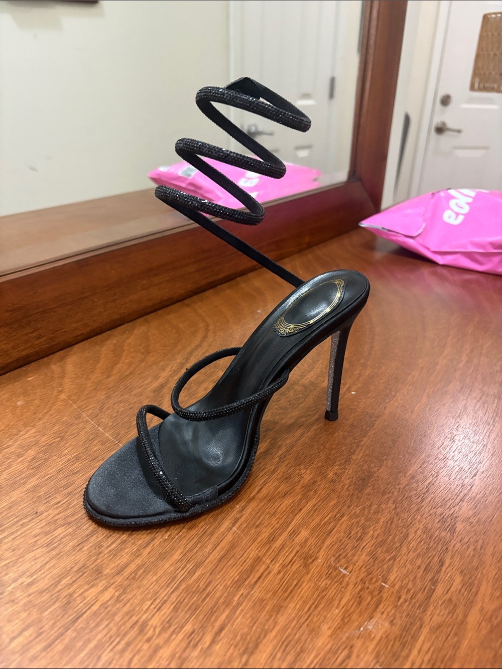 Heels - Picture 2 of 4